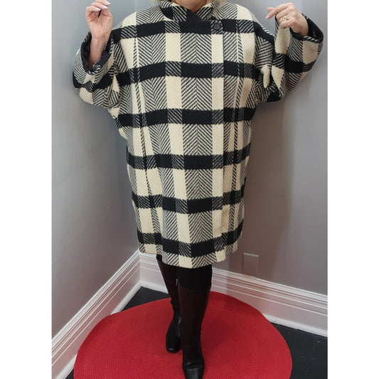80s Vintage Peabody House Black & Cream Oversized Cape/Coat - XXL