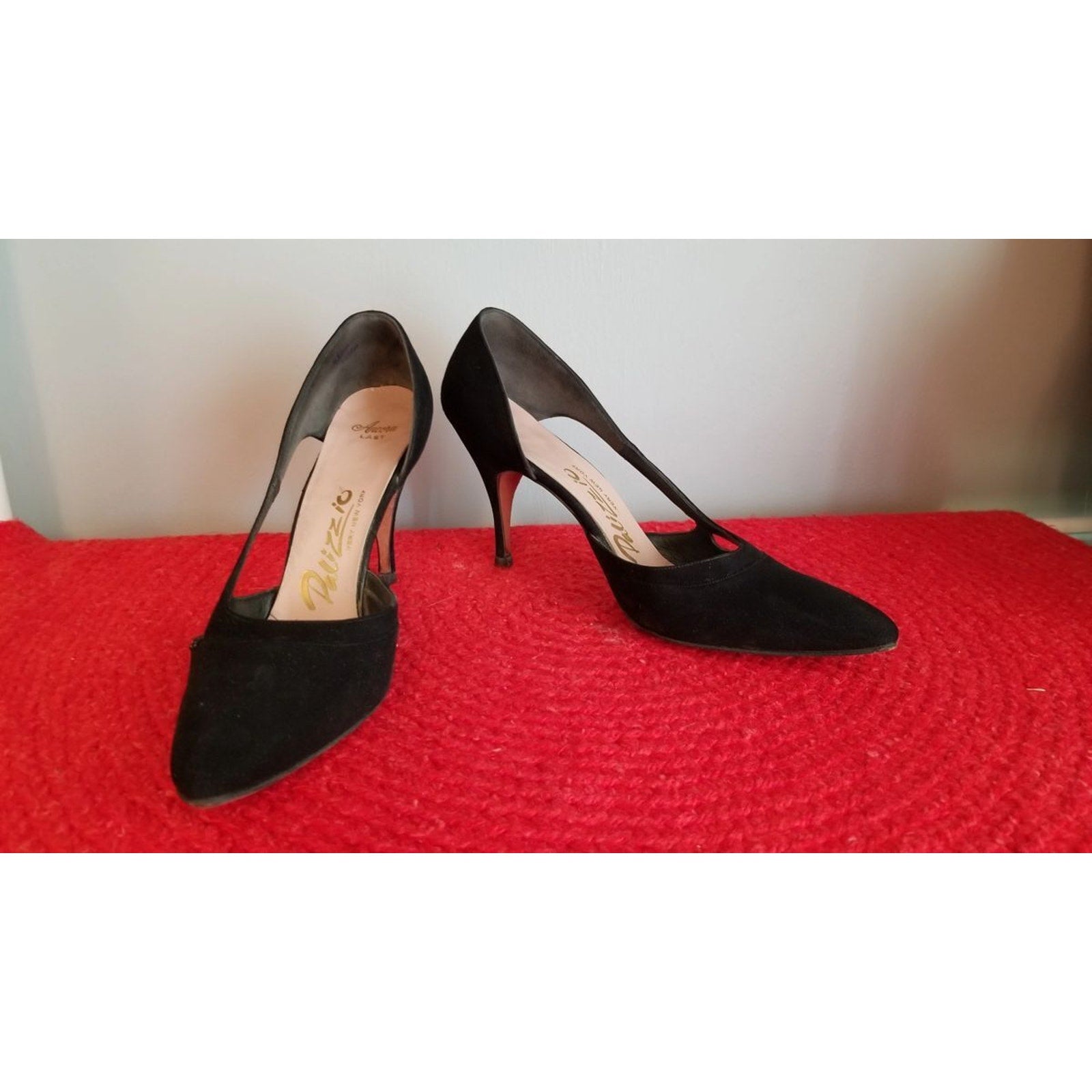 50s Vintage Palizzio Stilettos Shoes in Black Suede