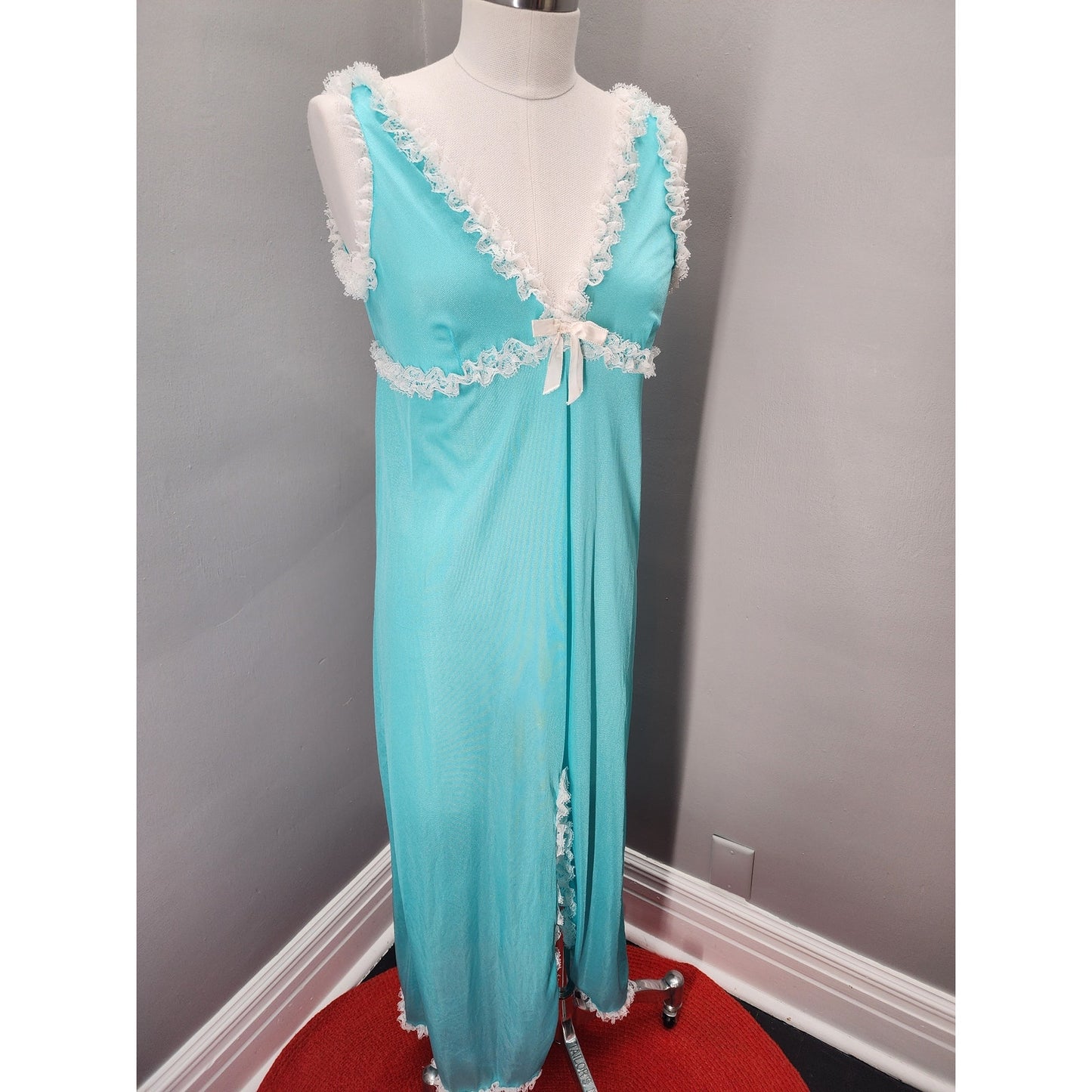 80s Vintage Robin Egg Blue Column Gown with Frilly Lace - S