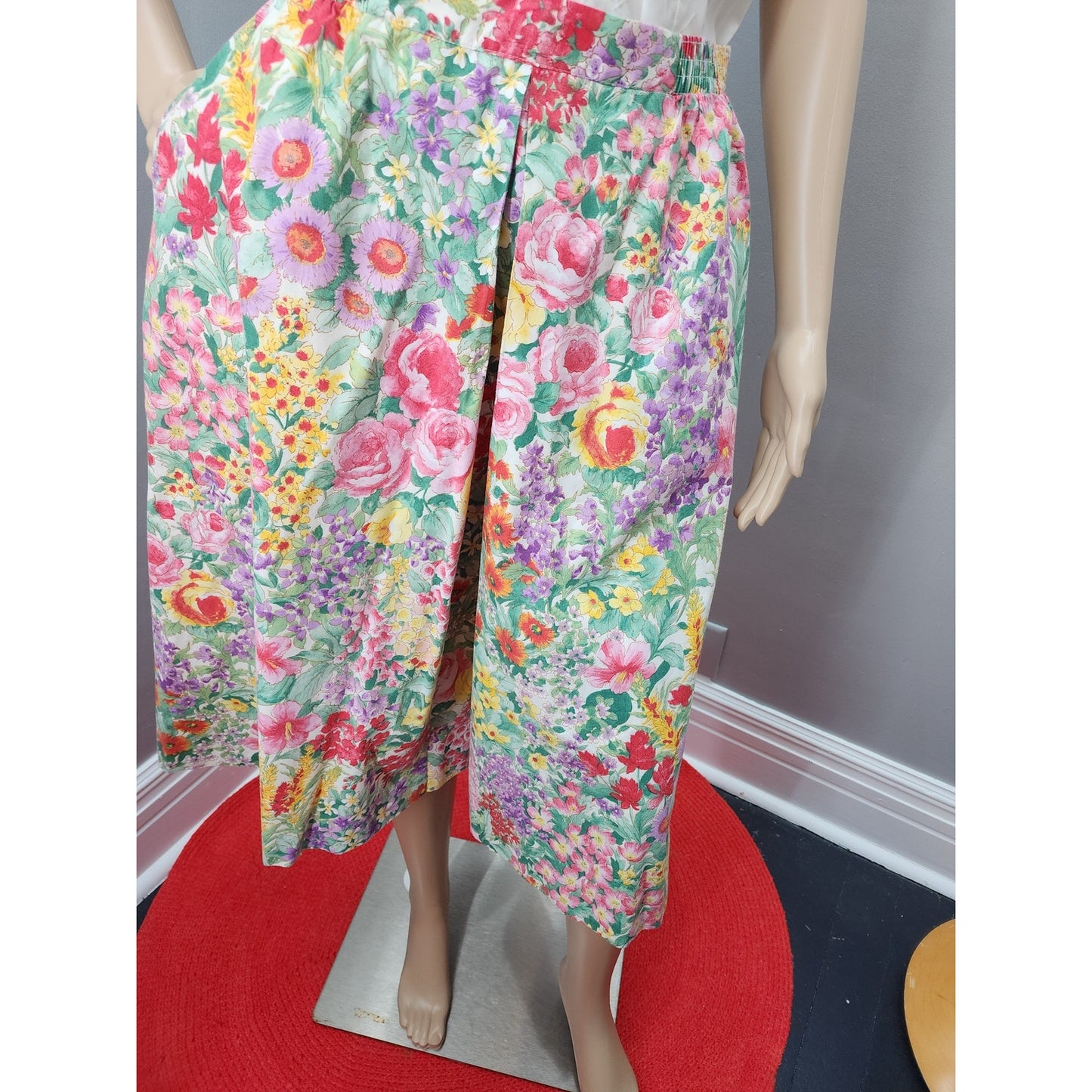 80s Andrew McMullan Floral Skirt, Pockets, Elastic Waist - L