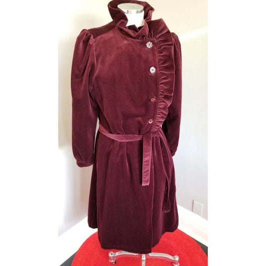 80s Vintage mhi  Burgundy Velvet Textured Ruffle Overcoat