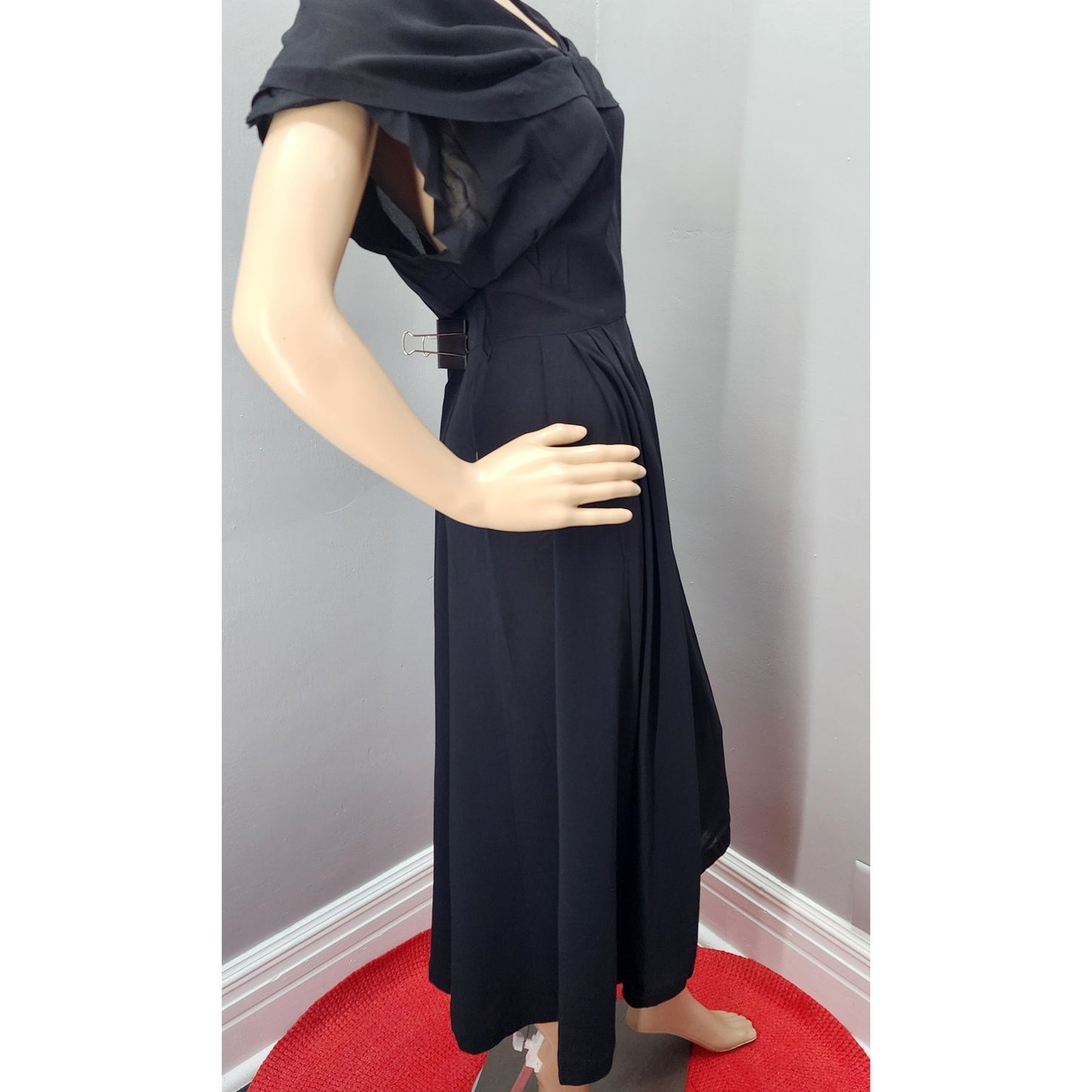 40s Vintage Black Fit-n-Flare Dress with Portrait Collar - S