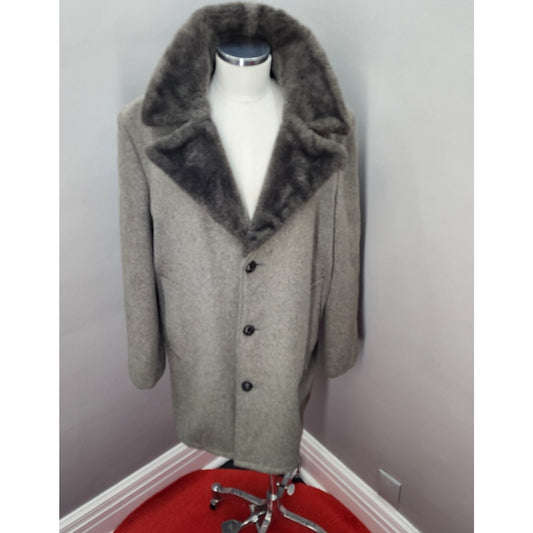 70s Vintage Unmarked Men's Faux Fur Lined Coat, Gray - L