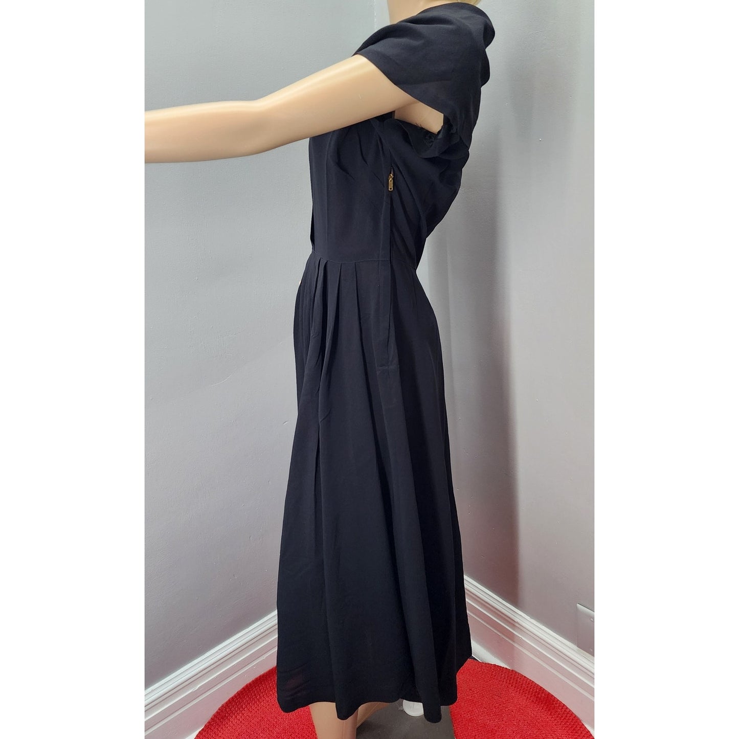 40s Vintage Black Fit-n-Flare Dress with Portrait Collar - S