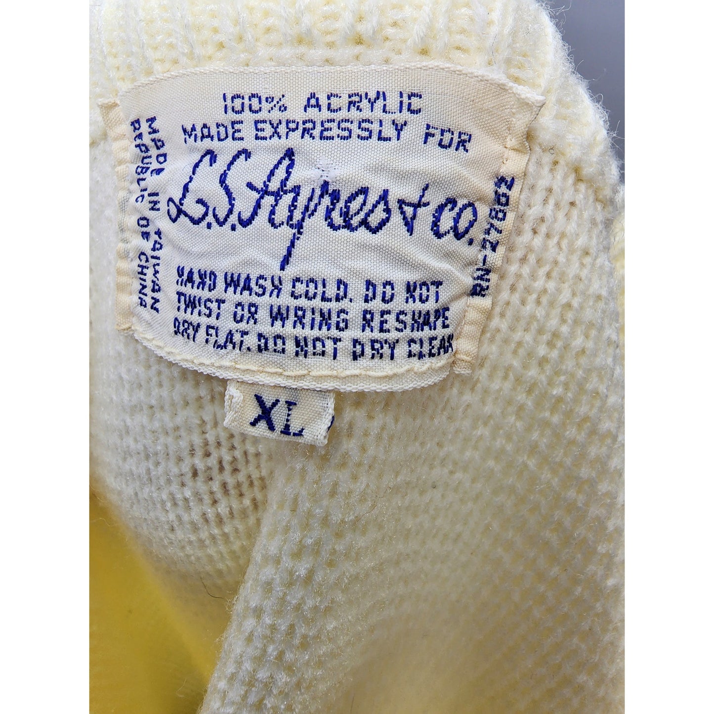 70s Vintage Classic Crewneck Sweater - Winter White - XL