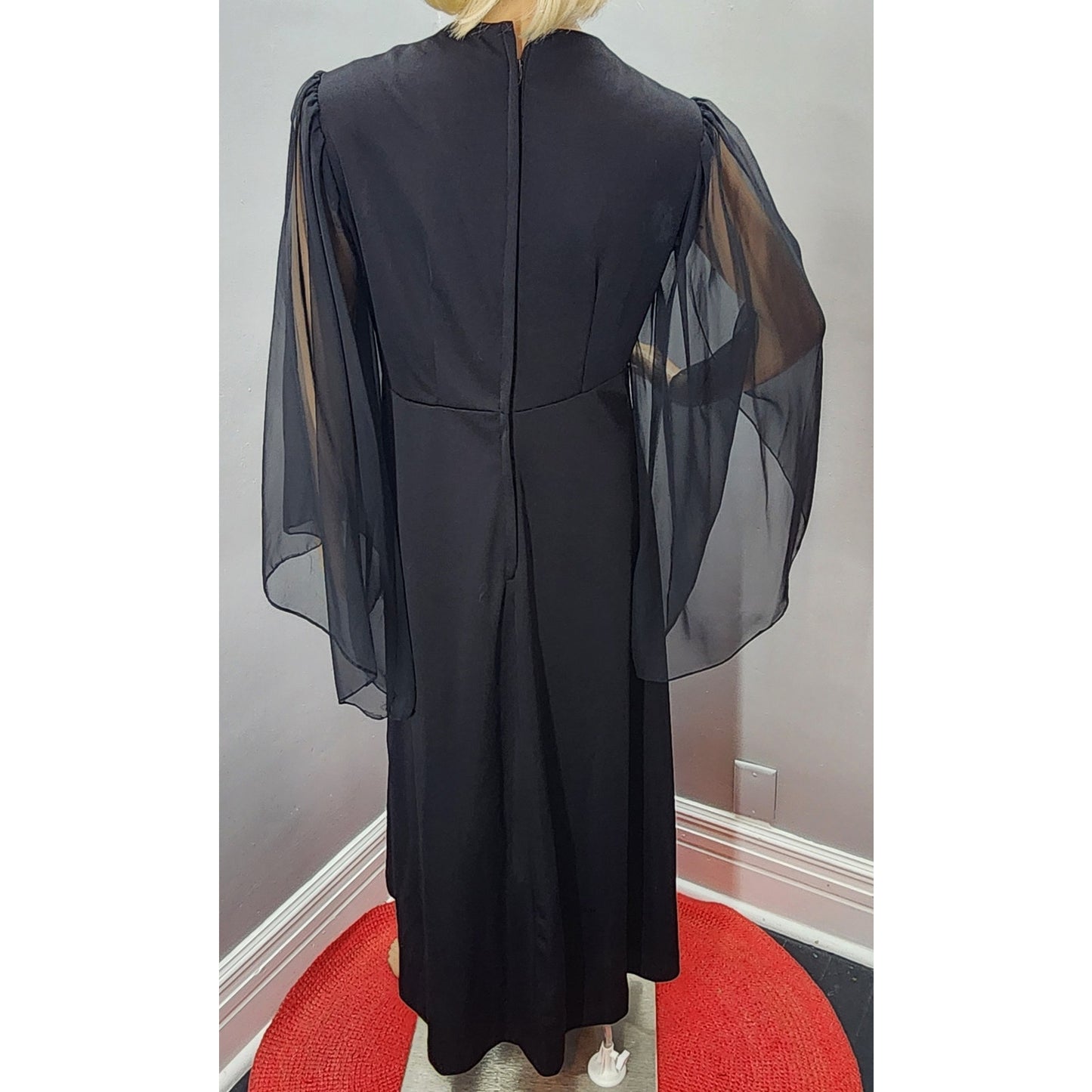 70s Vintage Sears Fashion Black Angel Sleeve Maxi - M