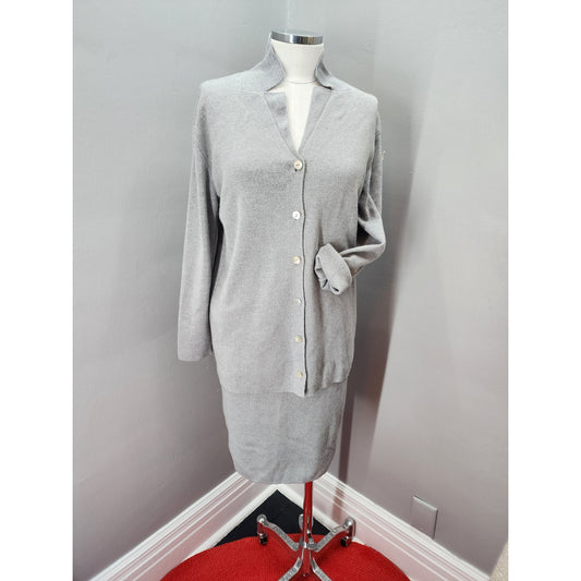 Silvia Novelli Light Gray Merino Wool Blend Skirt / Cardigan Set, Italy - M