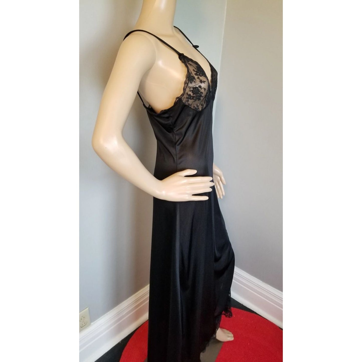 70s Vintage Lady Cameo of Dallas Black Column Gown - M