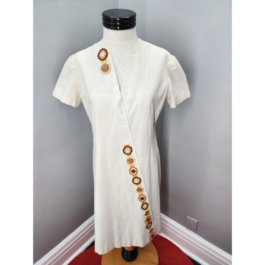 70s Vintage Handmade Summer Shift Dress with Applique Flowers - M