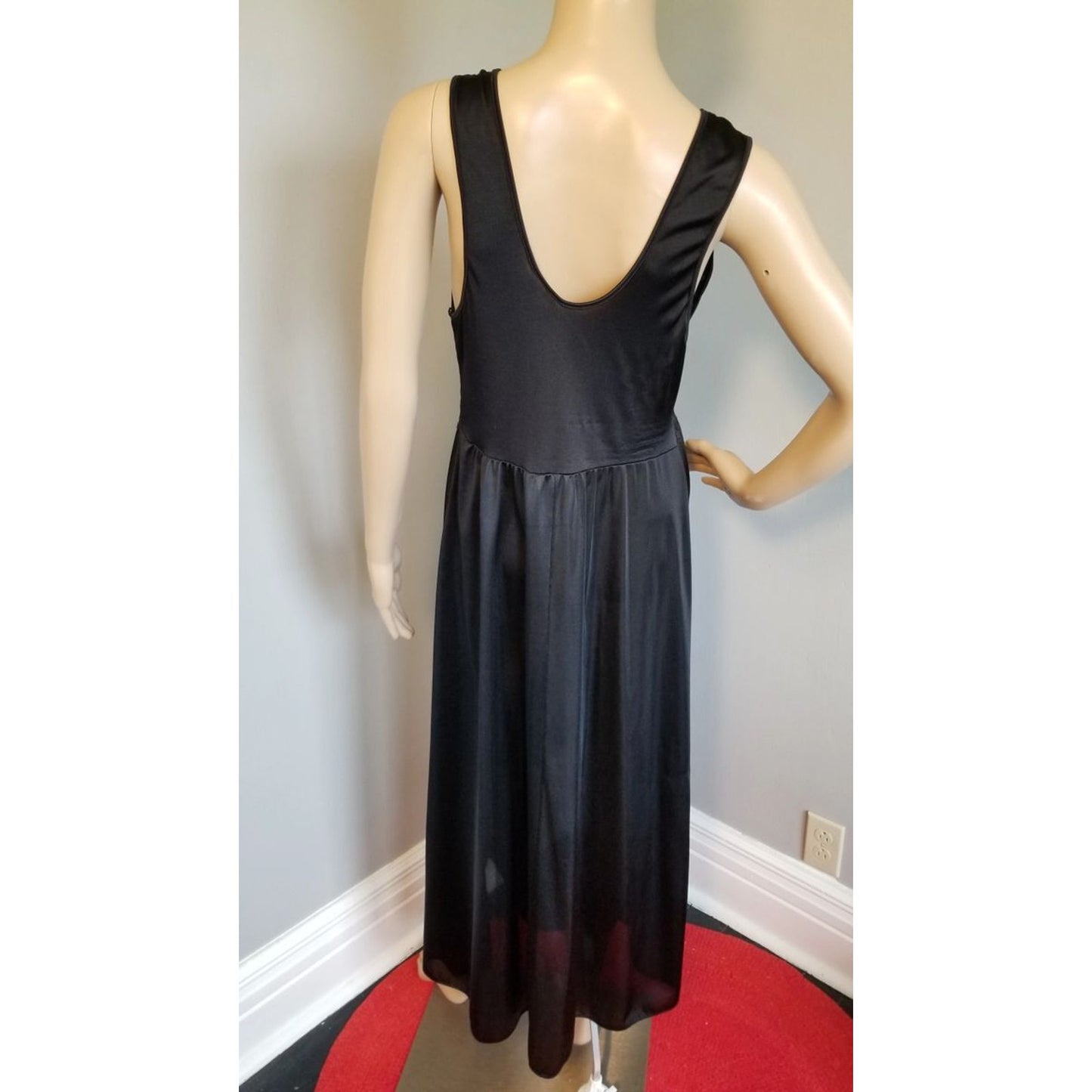 70s Vintage Adonna Black Column Gown with Lace Torso - L
