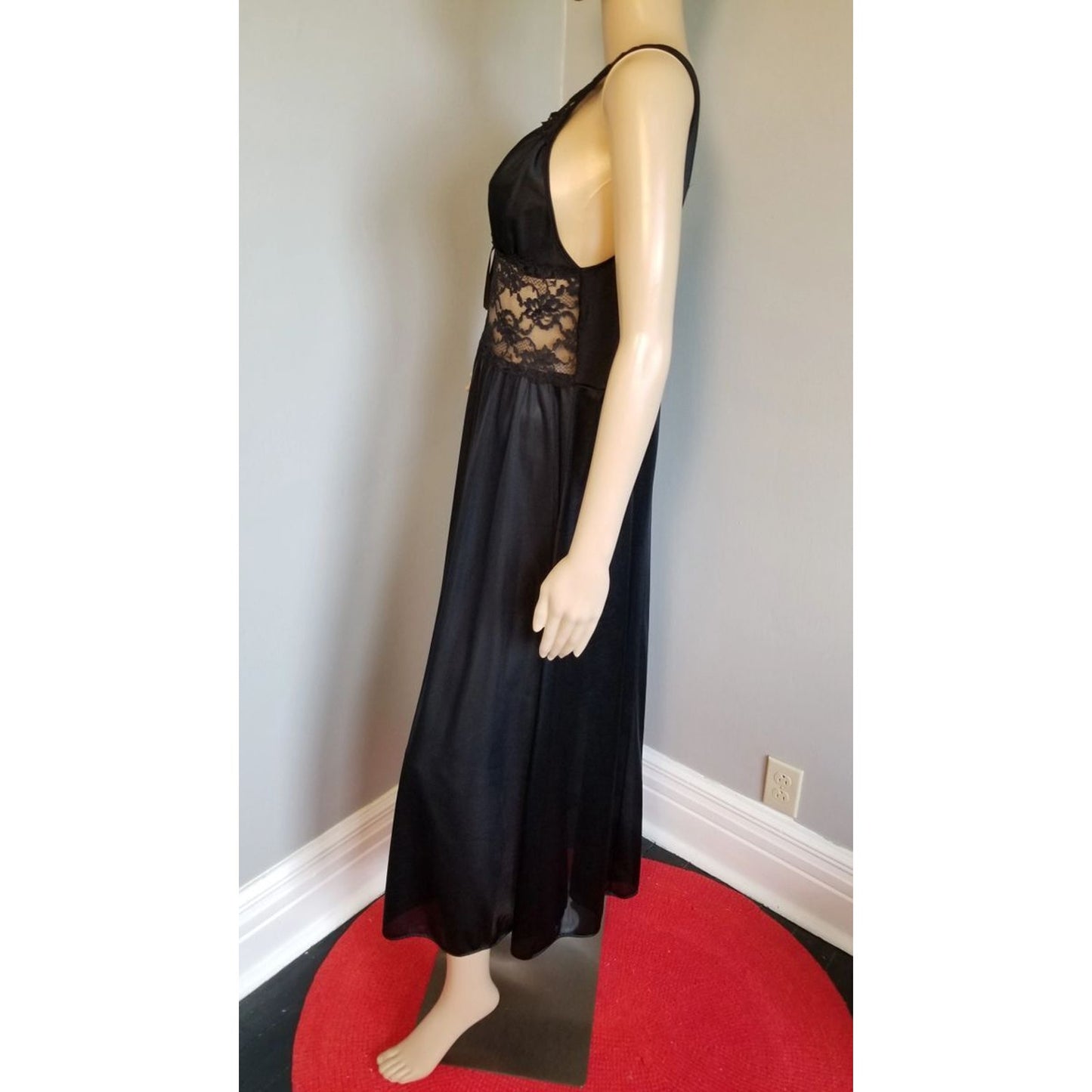 70s Vintage Adonna Black Column Gown with Lace Torso - L