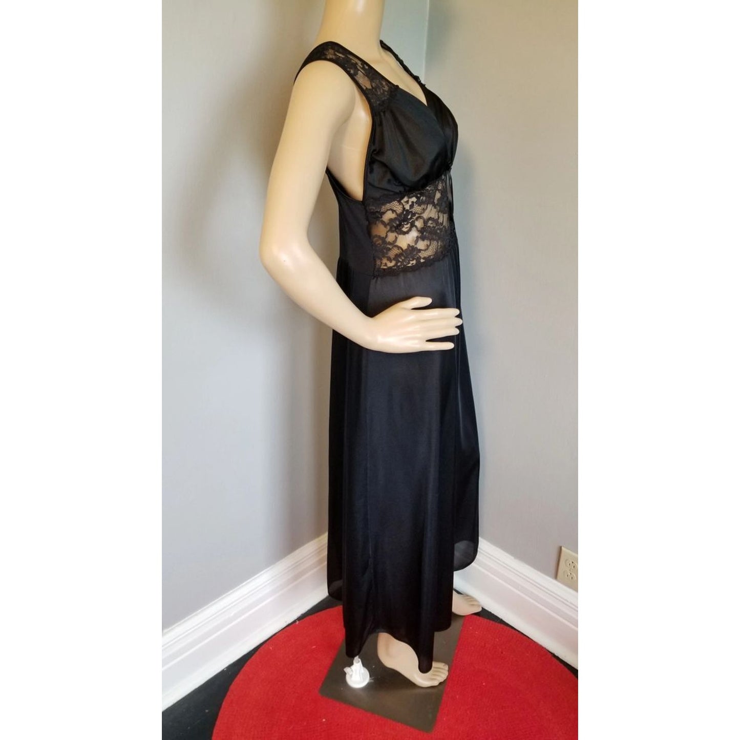 70s Vintage Adonna Black Column Gown with Lace Torso - L