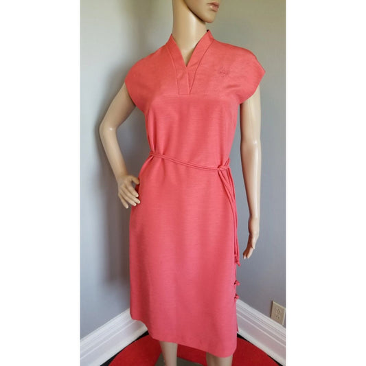 70s Vintage Polynesian Casuals, Hawaii, Shift Dress in a Soft Red - M