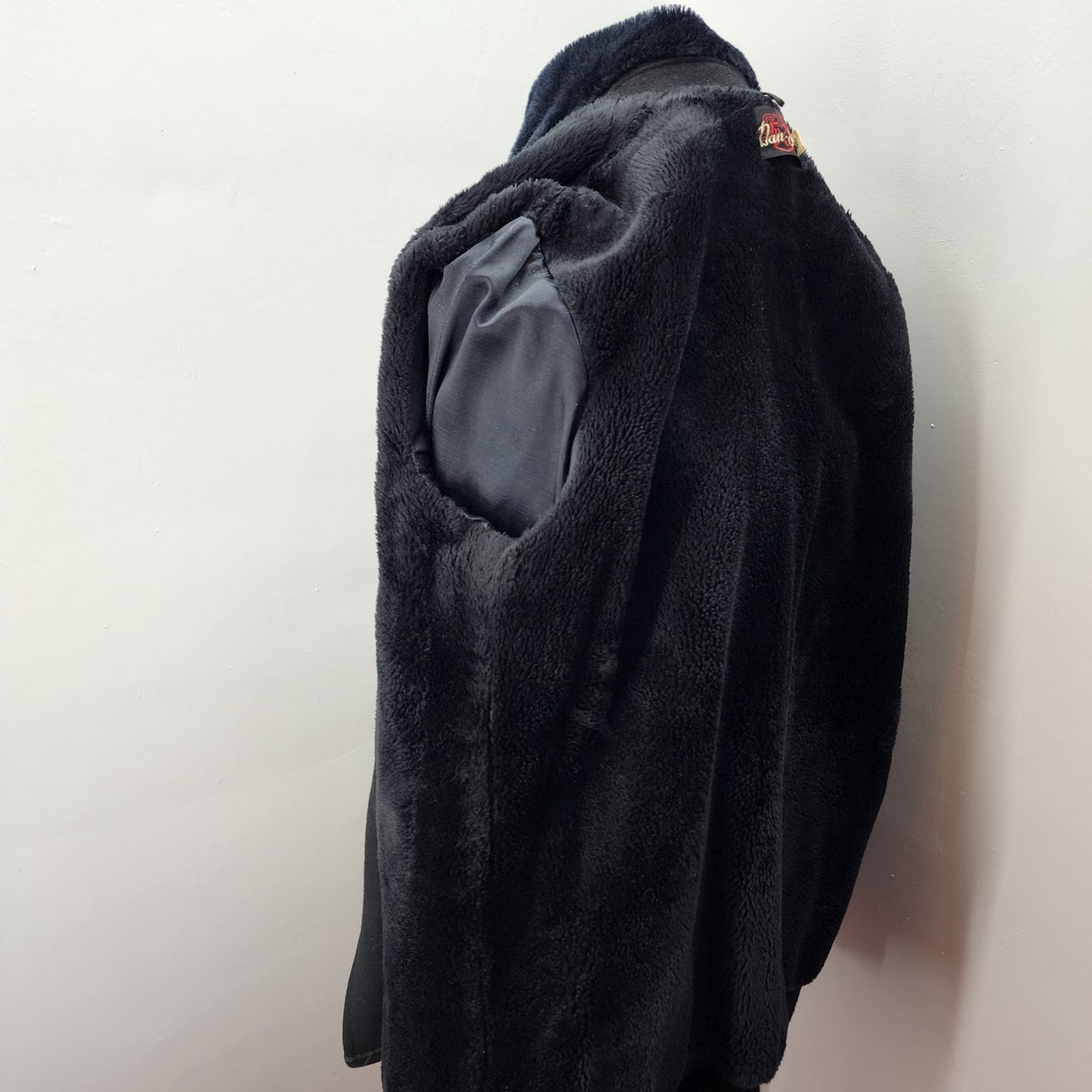 80s Men's Dan Jac Black Wool Winter Coat, Faux Fur - 46R