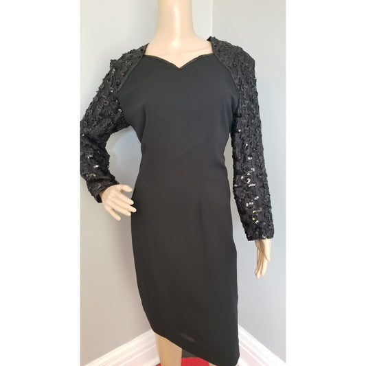 80s Vintage Caron Petite Black Lace and Sequined Sheath Dress - M