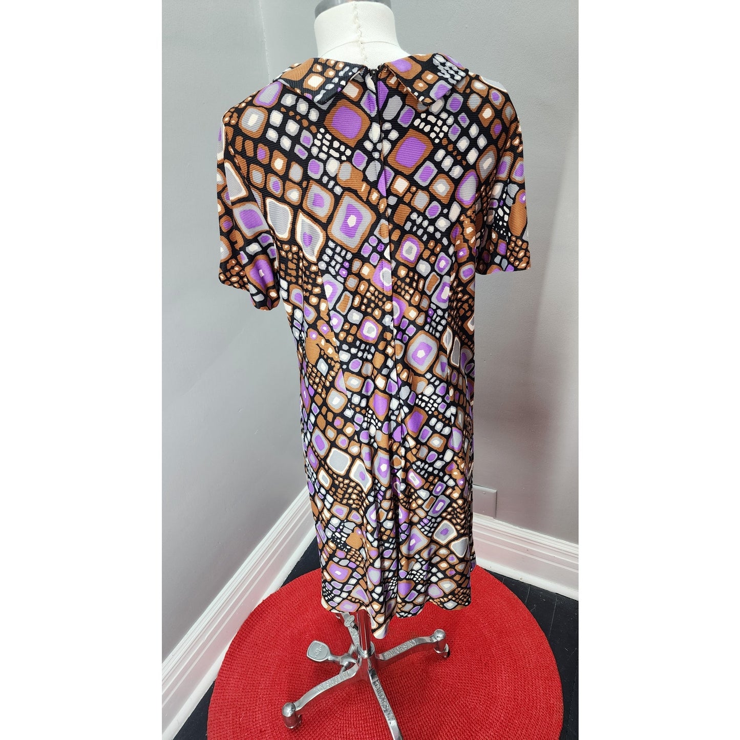 70s Vintage Geometric Shift Dress in Brown and Purple - L