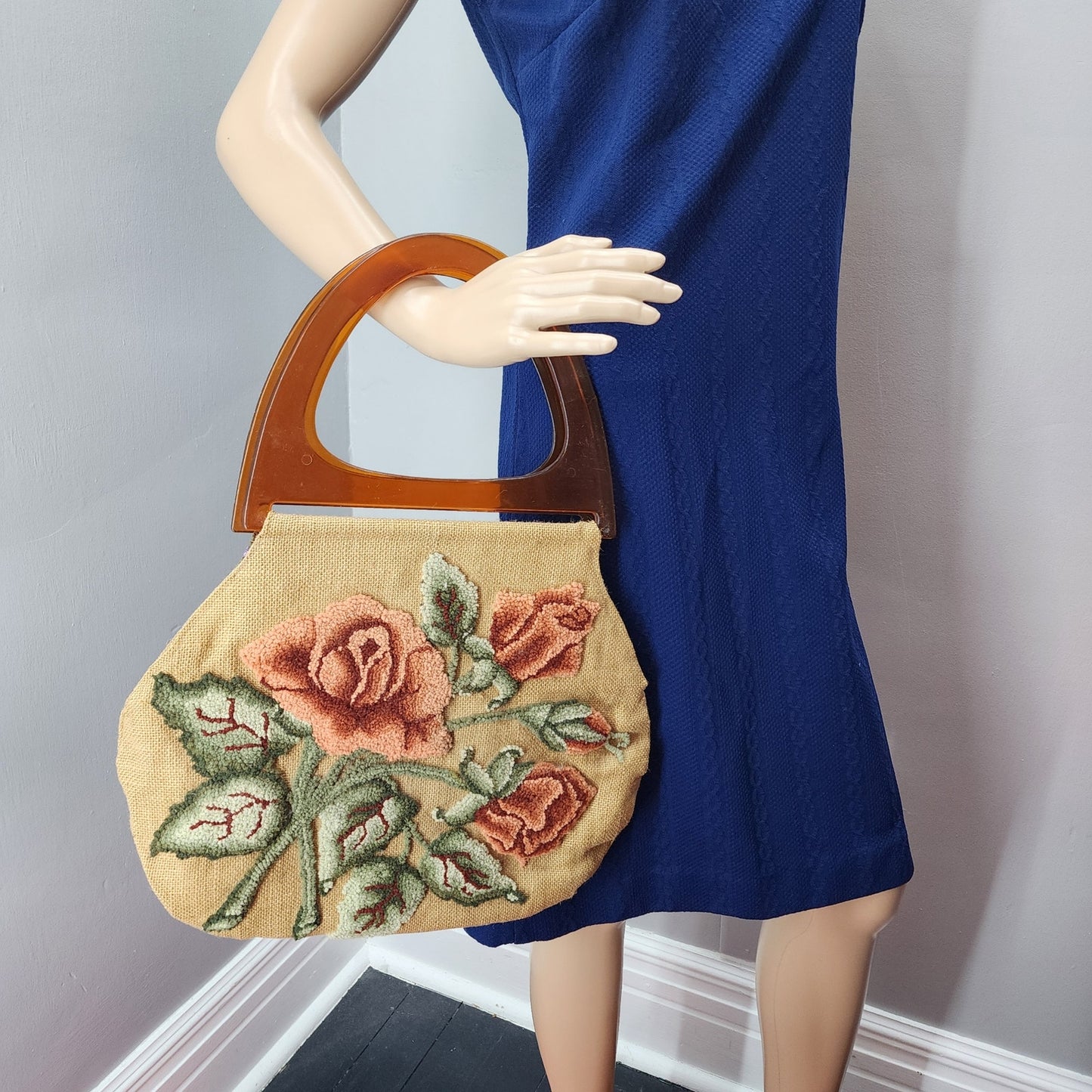 70s Vintage Handmade Sac Purse, Embroidery on Burlap, Large
