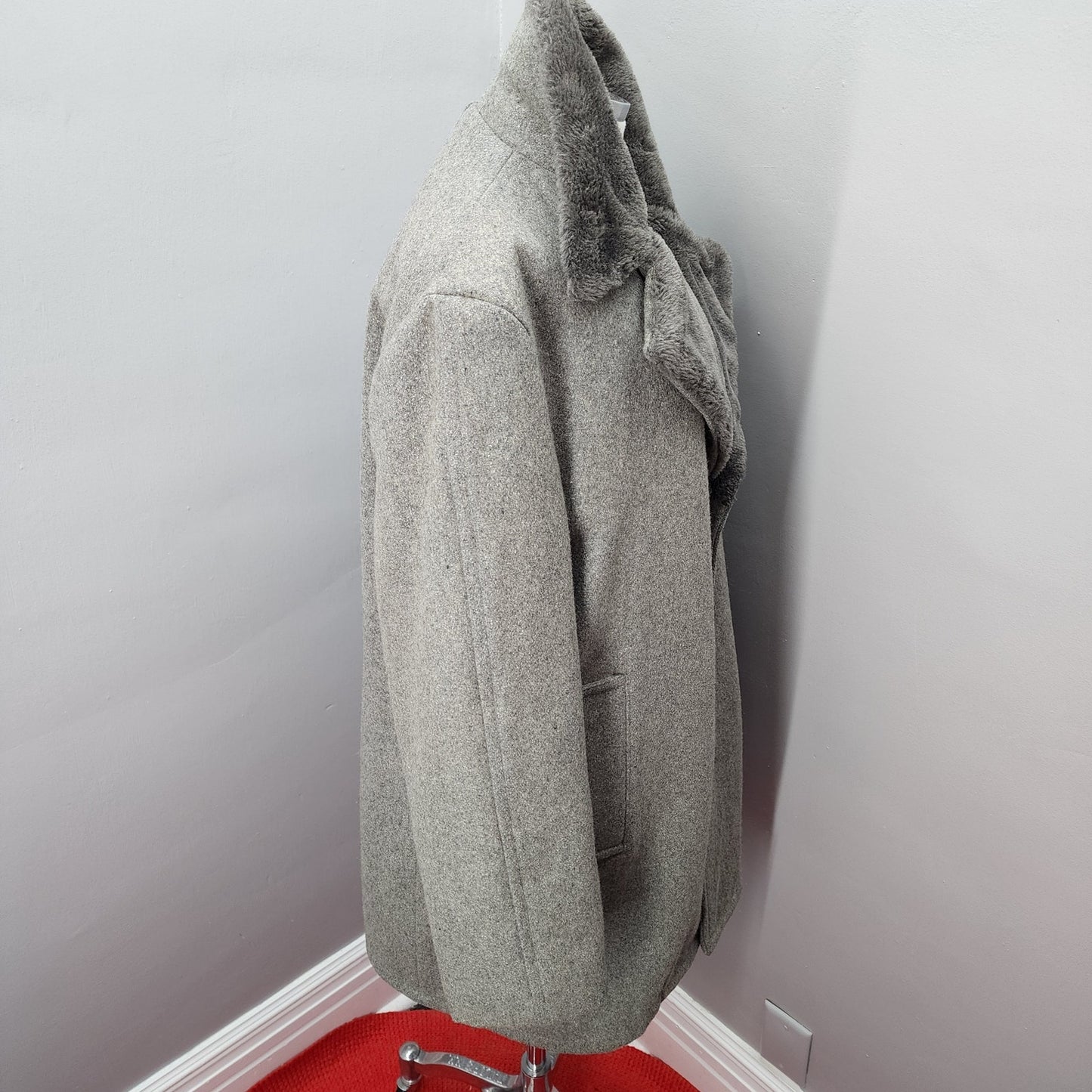 70s Vintage Unmarked Men's Faux Fur Lined Coat, Gray - L