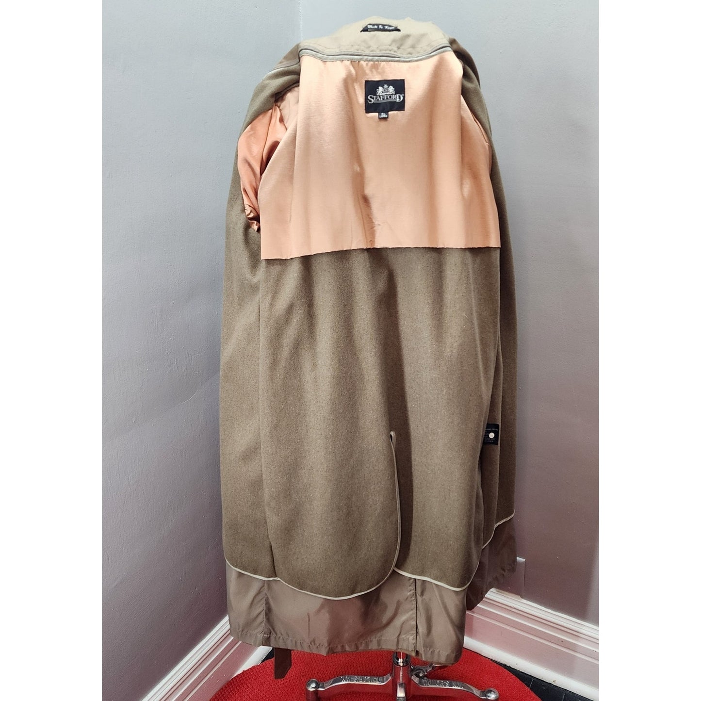 80s Vintage Men's Khaki Stafford All Weather Trench Coat - 44L