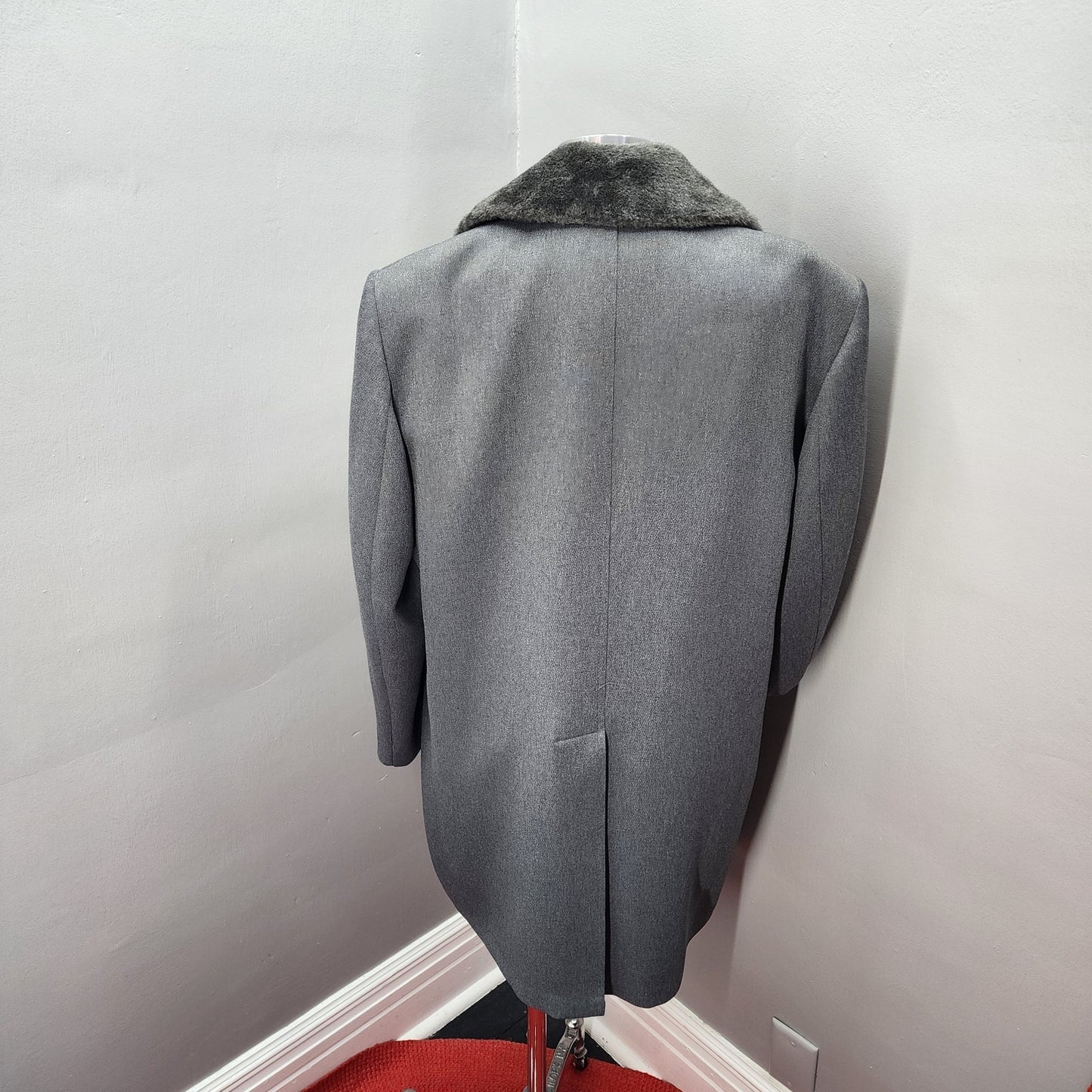 70s Vintage London Fog Men's Faux Fur Lined Coat, Gray - 40R