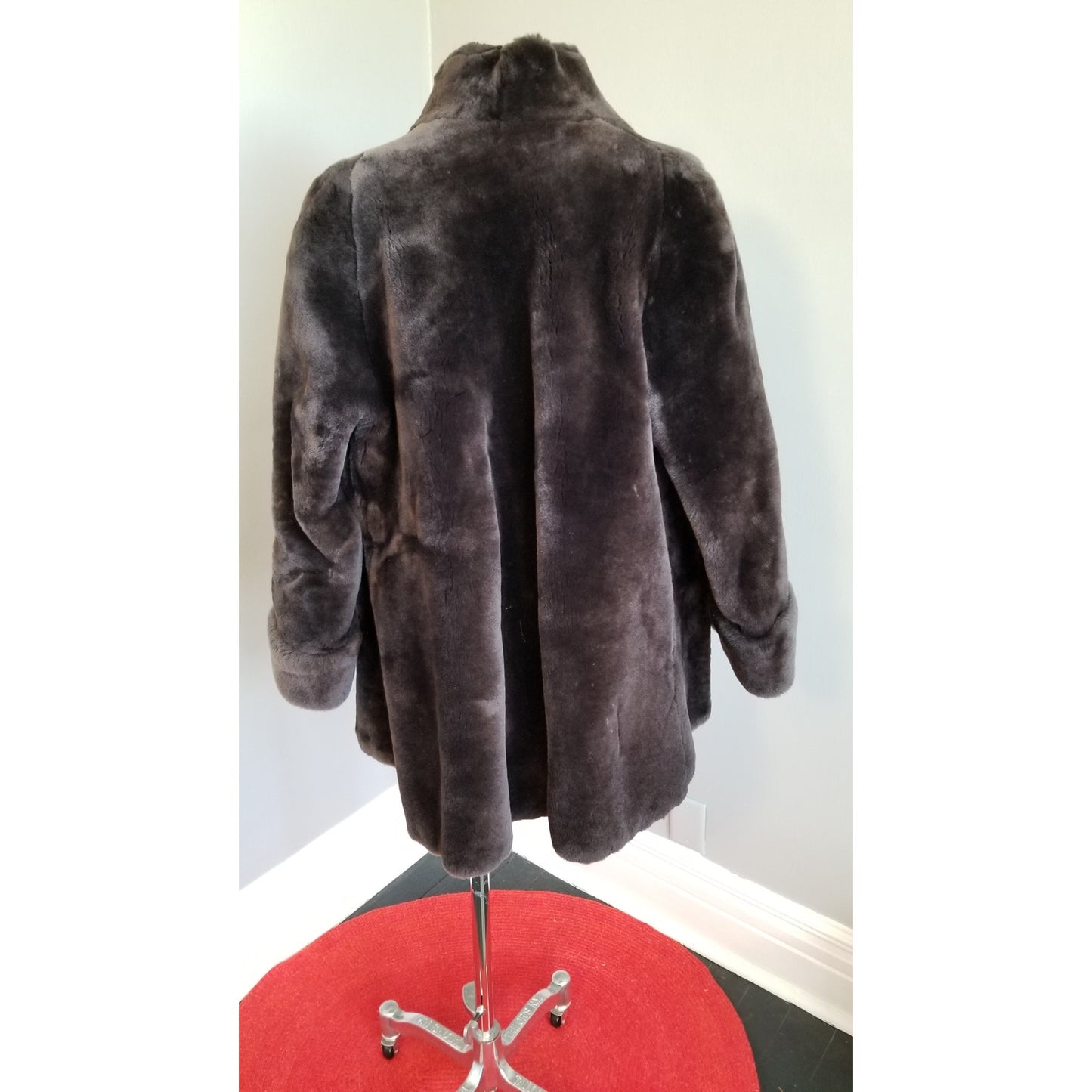 50s Vintage Charcoal Gray Mouton Fur Car Coat -  L