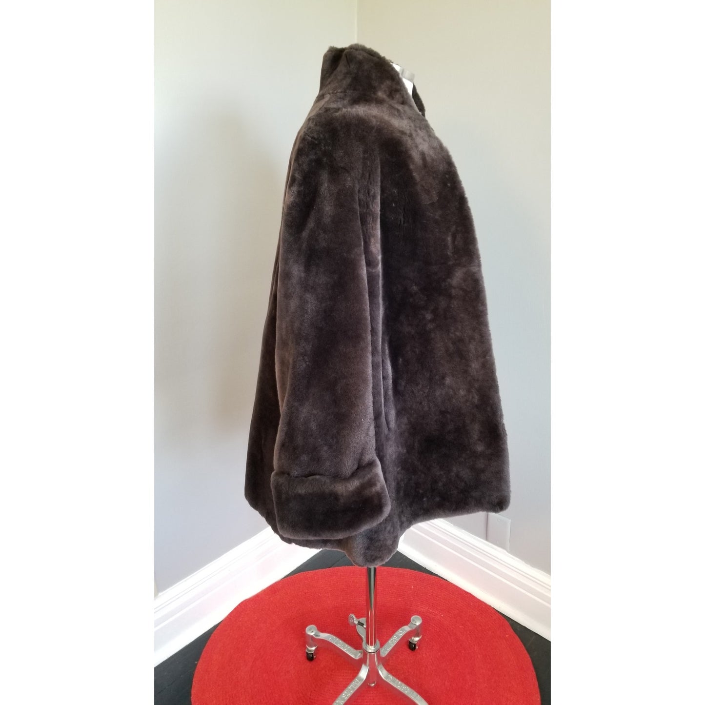 50s Vintage Charcoal Gray Mouton Fur Car Coat -  L