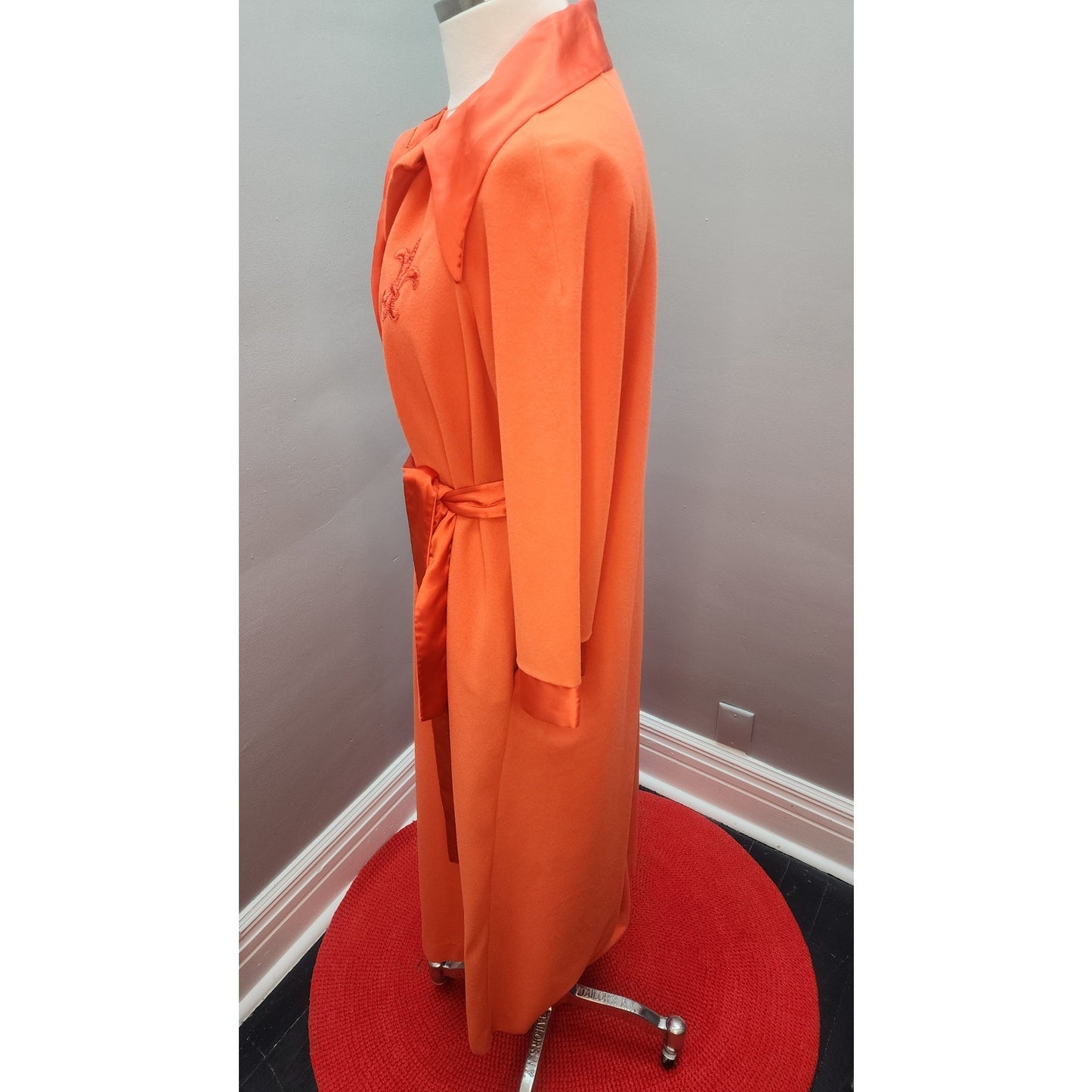 70s Gossard Artemis Lounge Robe in Soft Pumpkin - M
