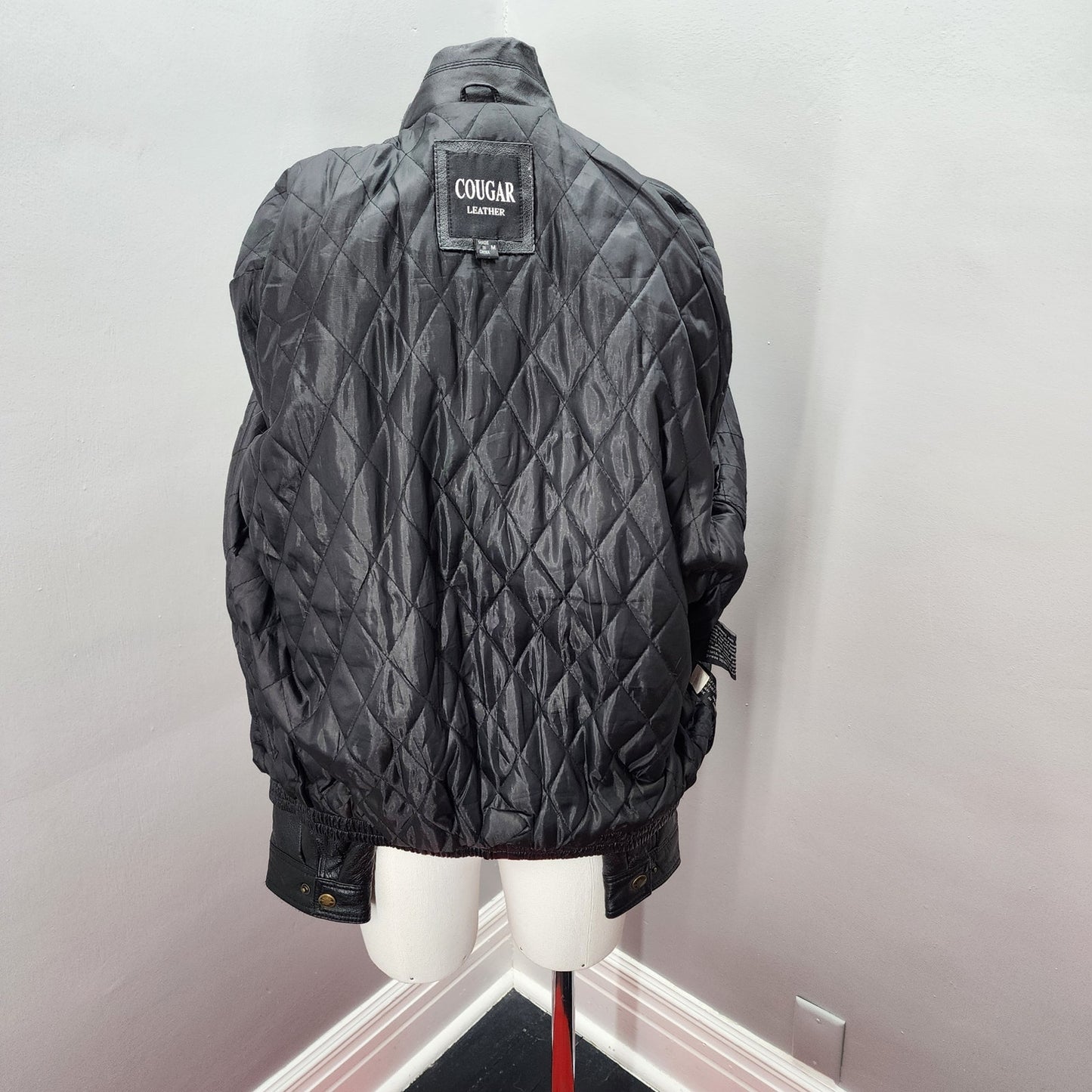 Y2Ks Vintage Men's Black Leather Jacket, Bomber Style - M