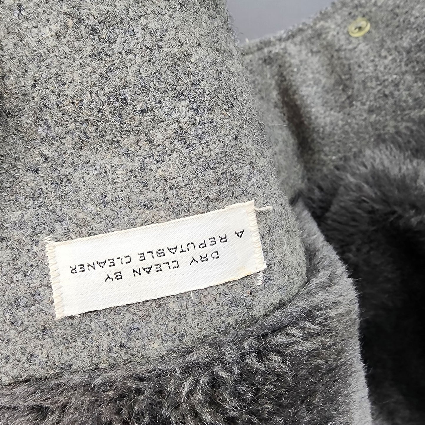 70s Vintage Unmarked Men's Faux Fur Lined Coat, Gray - L