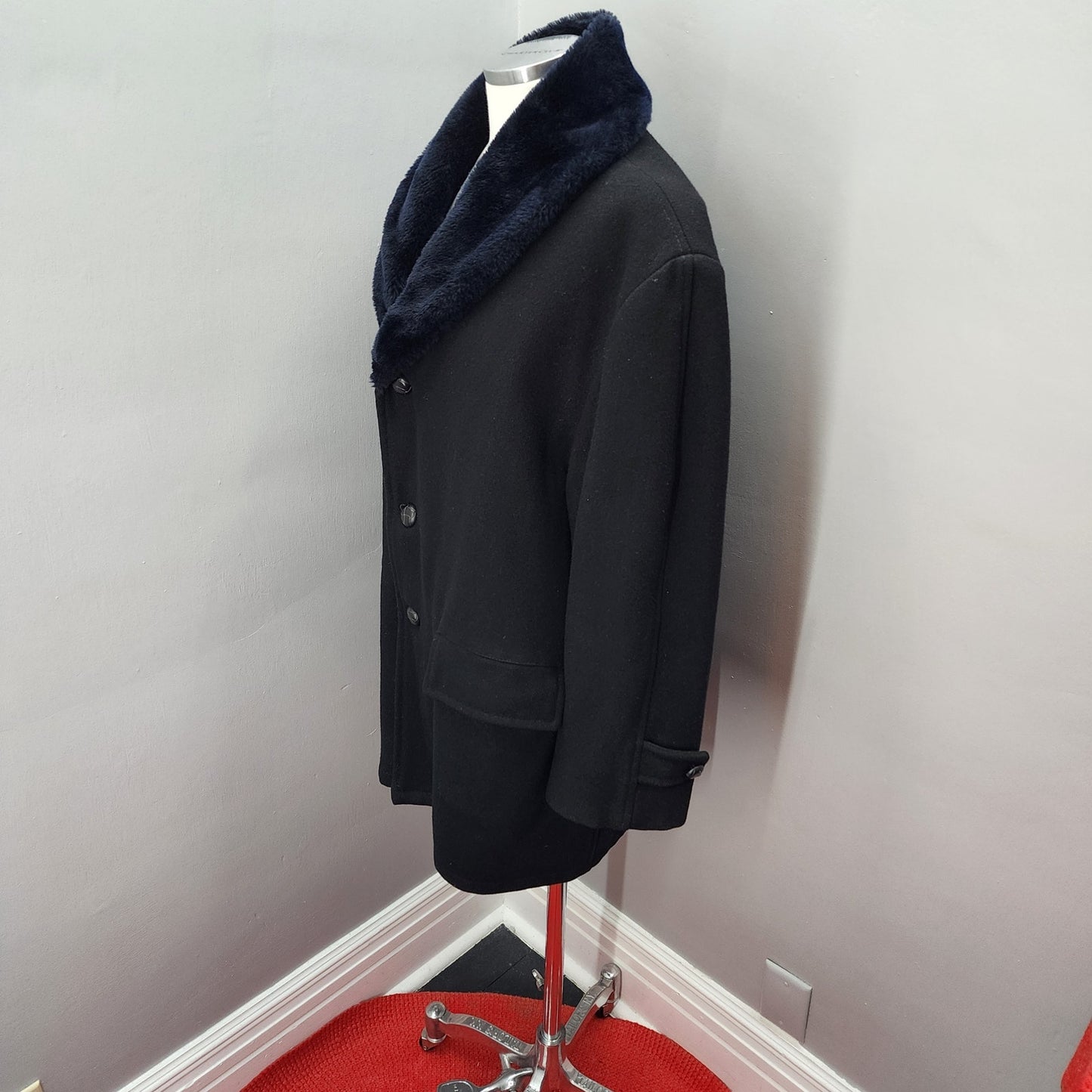80s Men's Dan Jac Black Wool Winter Coat, Faux Fur - 46R