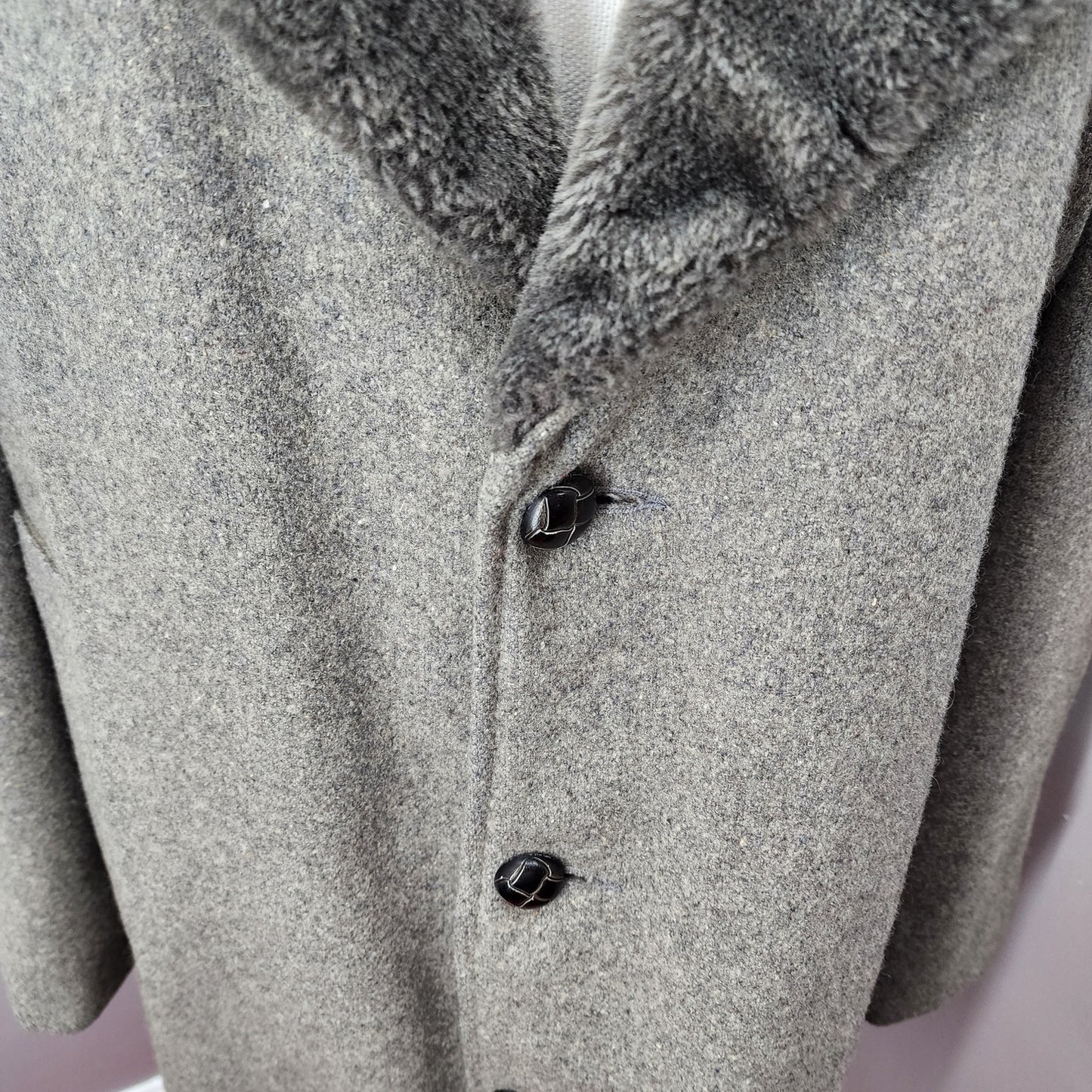 70s Vintage Unmarked Men's Faux Fur Lined Coat, Gray - L