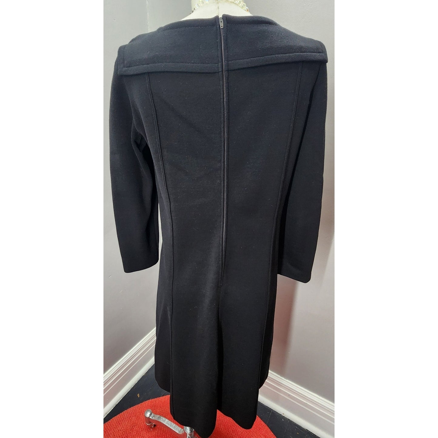 60s Vintage Black Kimberly Knit Wool Shift Dress -M