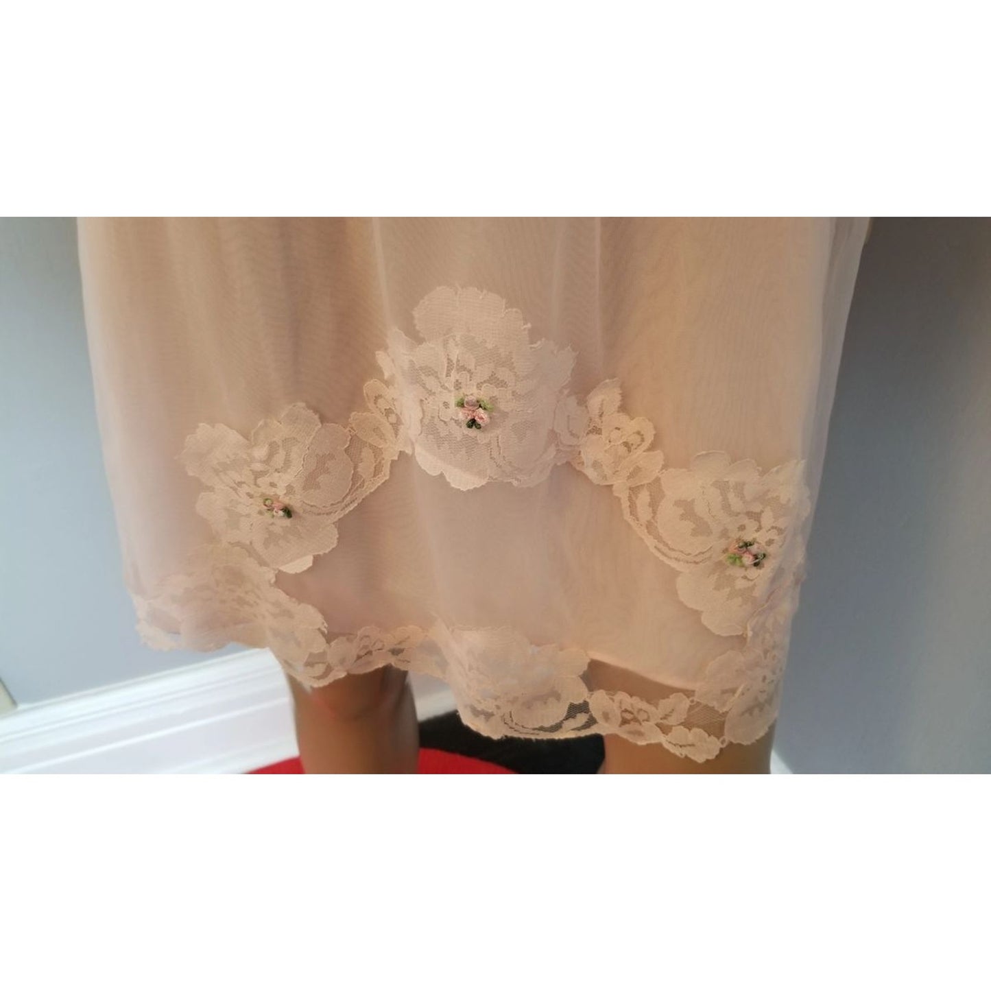 70s Vintage Warm Pink Nylon and Lace Nightie - S