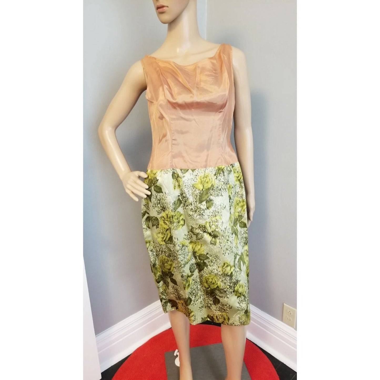 50s Vintage Mardi Gras Silk Dress in Greens and Silver - M